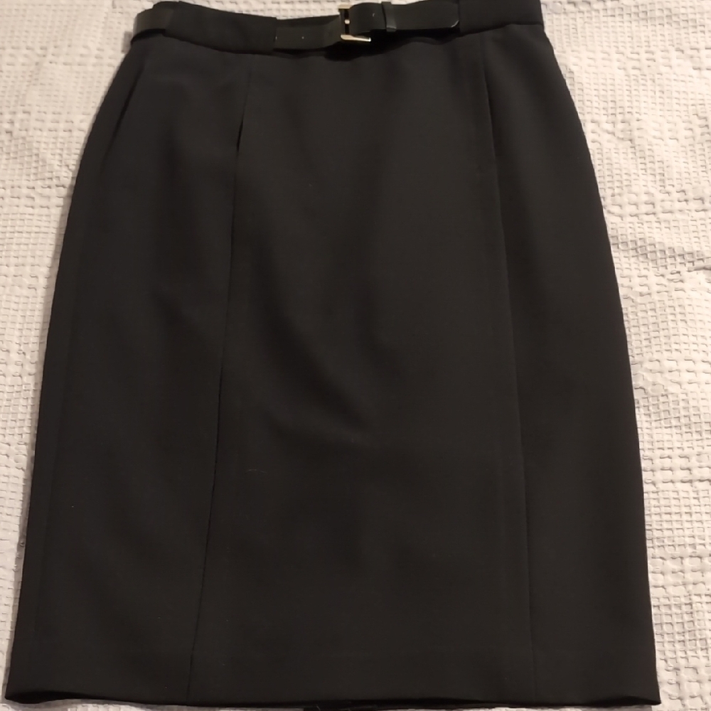 Elegant Black Skirt